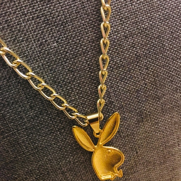 Trendy Retro Style Gold-Plated Playboy Bunny Charm Necklace * FREE S/H * - Picture 7 of 7